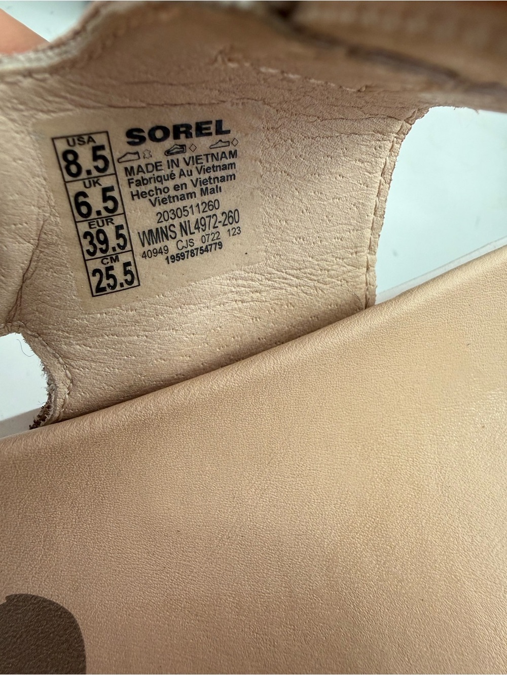Sorel Viibe size 8.5 Nude/Tan Platform Sandals with White Sole - Picture 8 of 10